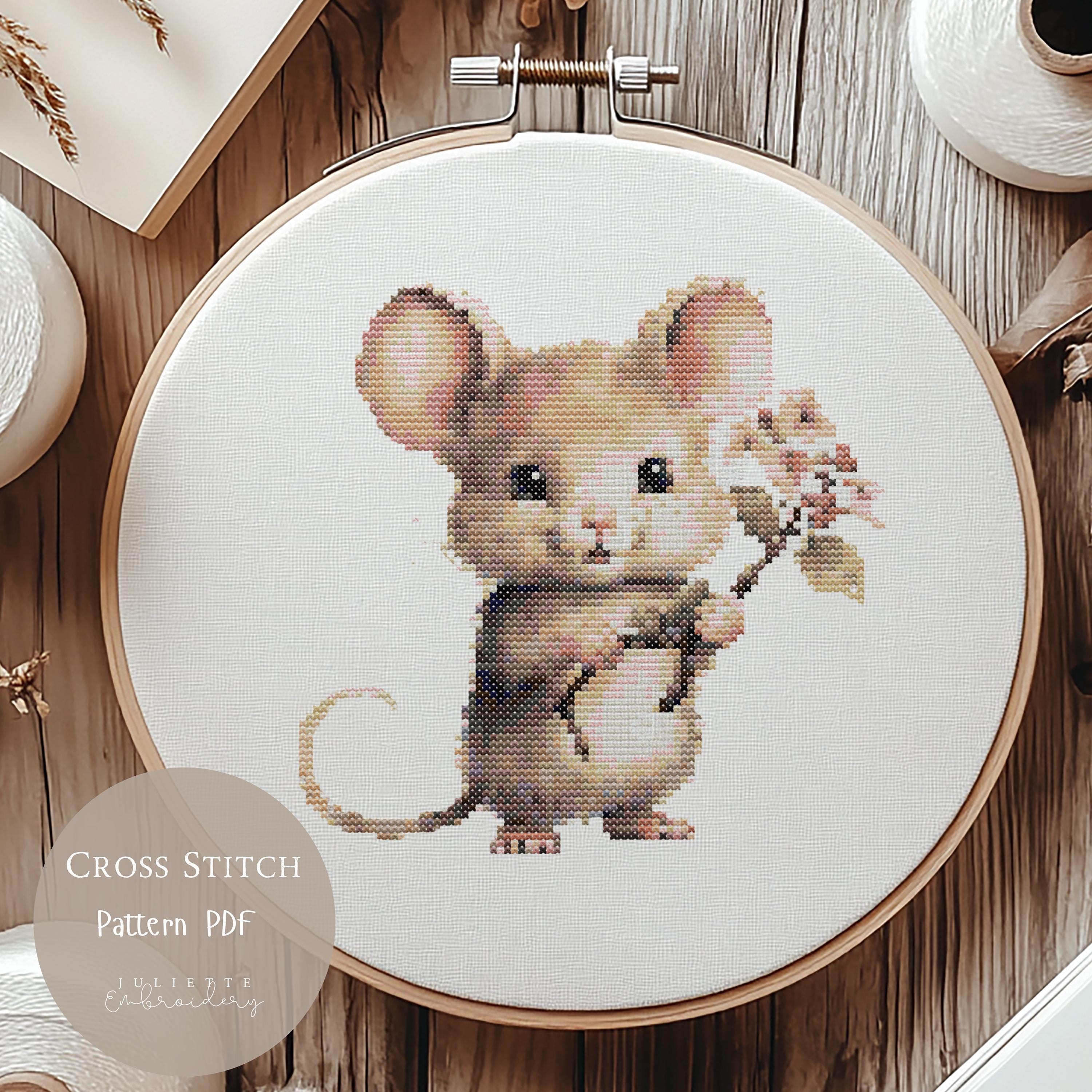 かわいいネズミのクロスステッチパターン｜ネズミの花の刺繍デザイン