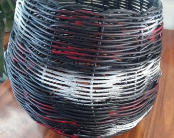 HAND MADE Schilf BASKET gemalt eine von einer Art # zwei