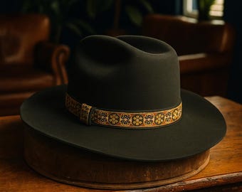 VENDU - Chapeau vintage rond noir avec ruban satin. - Le Grenier de Lisette