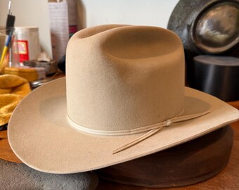50s Stetson Sovereign Twenty 7 1/4 58