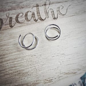 Spiral Minimalist Hoop Earrings, Double Hoop Earrings, Lightweight Earrings, Silver Gold Twist Earrings