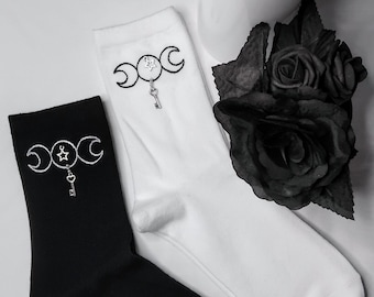 HEKATE MOON Embellished with Star & Beaded Key Charms 2PK