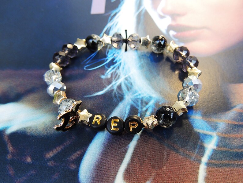 Handmade Eras Tour Friendship Bracelets Taylor Swift Album Etsy Handmade Eras Tour Friendship Bracelets Taylor Swift Album Etsy