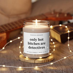Vela de detectives "Solo chicas calientes", regalo para detectives, idea divertida de regalo para detectives