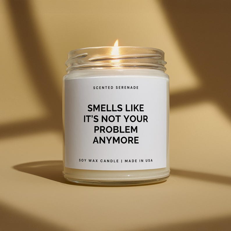 Smells Like It's Not Your Problem Anymore Candle, Funny Retirement Party Gift, Gift for Retiree bild 1