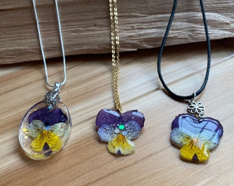 Violet flower Necklace, Real pressed violet dried flower Pendant, Purple and yellow viola, Resin botanical blossom jewelry, February flower