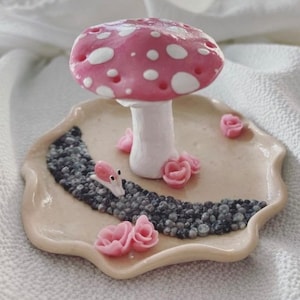 Mushroom Jewelry Holder