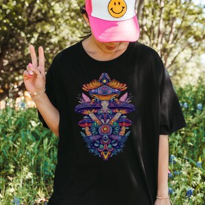 Psychedelic Mushroom Shirt, Trippy Mycology Art Tee, Visionary Fungi Design, Magic Mushroom Festival Clothing Fprint 231