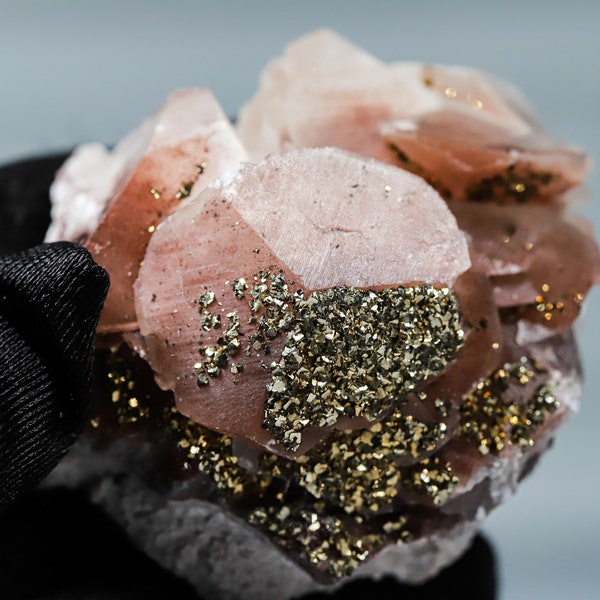 Calcite with Chalcopyrite