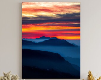 Cielo rojo Puesta de sol Montañas Silueta Gran lienzo mate Impresión fotográfica Listo para colgar Arte de la pared