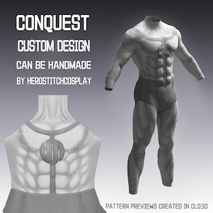 Peut inclure: Une combinaison grise intégrale avec un torse en maille texturée et une partie inférieure unie. La poitrine présente un emblème circulaire. Le texte indique : CONQUEST CUSTOM DESIGN CAN BE HANDMADE BY HEROSTITCHCOSPLAY et PATTERN PREVIEWS CREATED IN CLO3D.