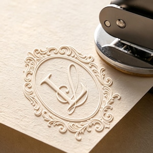 Grabador de monograma personalizado para bodas: sellos personalizados, grabador de sobres y grabador de servilletas.