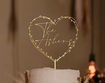 Personalisierbarer Hochzeitstorte Topper mit Blume und Herz, Gold Cake Topper Hochzeit, Individuelle Tortenfigur, Luxuriöse Hochzeitsdekoration