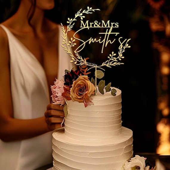Custom Mr Mrs cake topper, Gold Cake topper for Wedding, Personalized cake topper, Rustic wedding cake topper,  Anniversary Cake toppers.