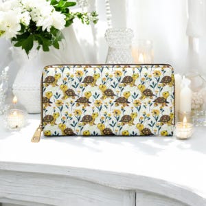 Turtle Wallet for Women | Yellow Floral Botanical Zipper Clutch | Cute Tortoise Gift | Nature Animal Lover Zip Purse, Baby Box Turtle Print