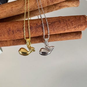 Sterling Silber Mini Wal Anhänger: Ozeantier Halskette