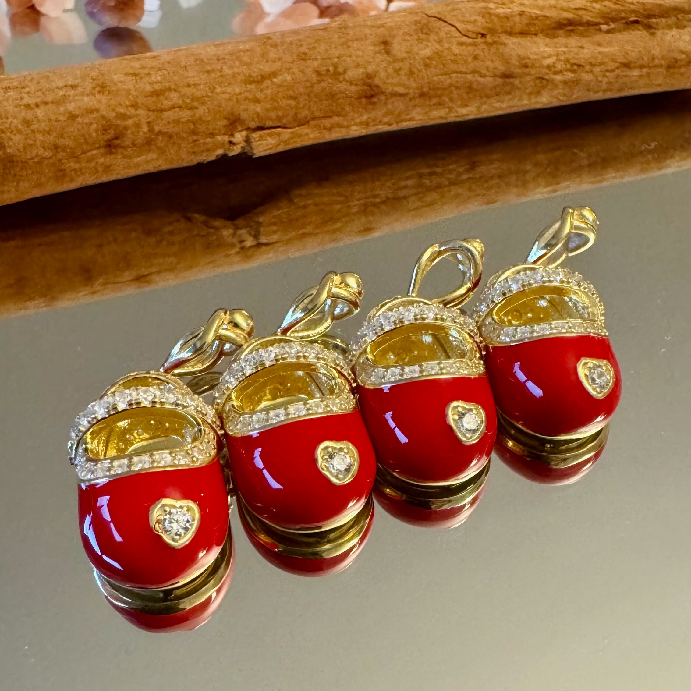 Baby bootie deals necklace