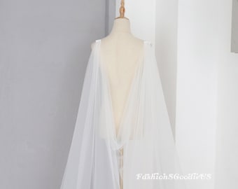 Minimalist Plain Tulle V-back Cape Veil, Custom Color Tulle Shoulder Veil, Special Cape Veil, V-back Cape Veil, Detachable Shoulder Veil