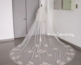 Light Champagne Flower Wedding Veil, Pearls Flower Veil, Vintage Veil for Bride, Dreamy Two Layers Wedding Veil, Customize Veil