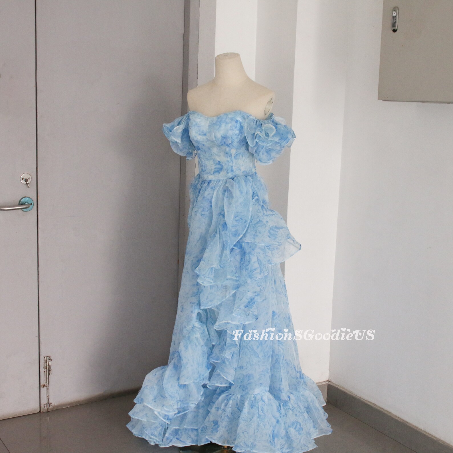 Elegant Ruffle Trim Off Shoulder Floral Organza Prom Dress