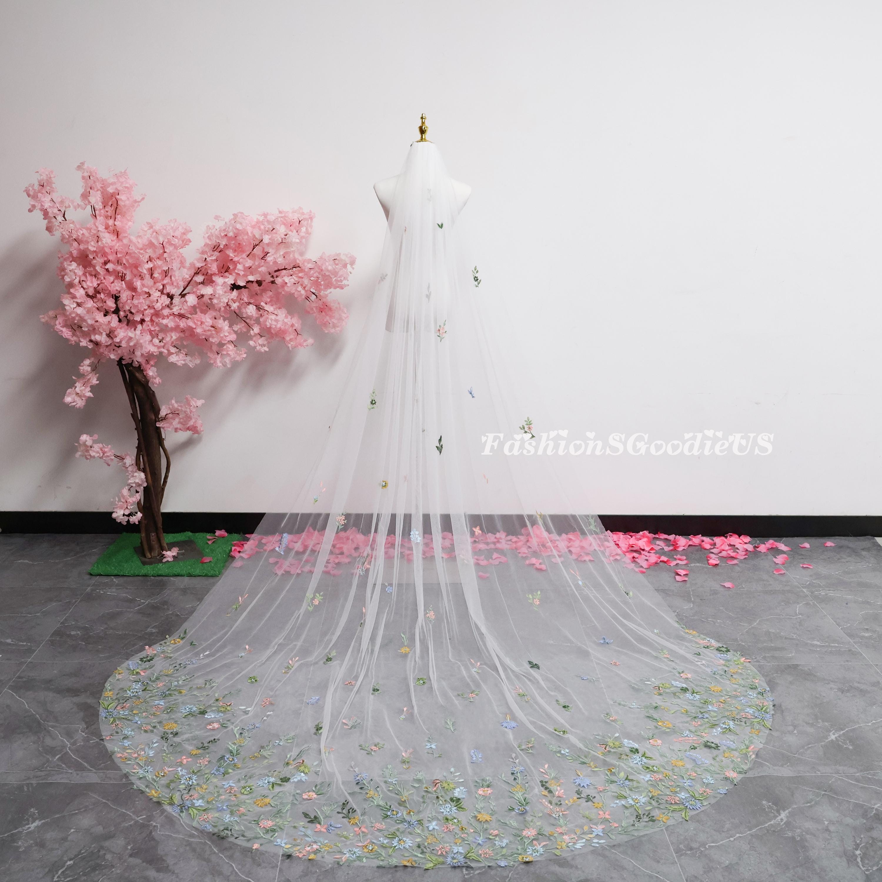 Spring Wildflower Bridal Veil, Flower Vine Lace Wedding Veil