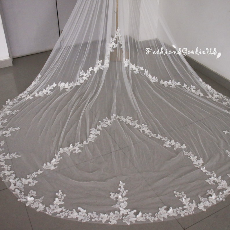 Dreamy Butterfly Wedding Veil, Elegant Butterfly Bridal Veil, Vintage