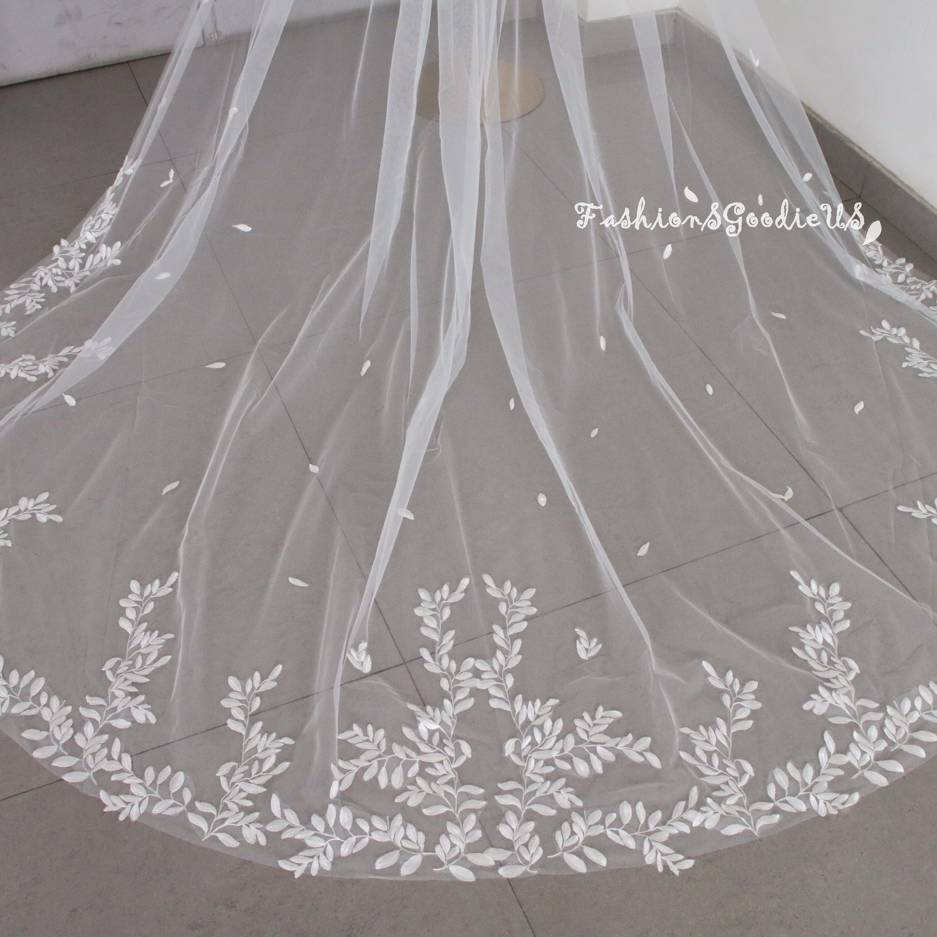 Leaf Wedding Veil, Leaf Lace Veil for Bride, Cathedral Royal Long Leaf Wedding Veil, Leaf Lace Veil for Bride, Cathedral Royal Long