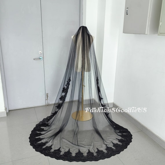 Elegant Black Lace Veil Bridal Tulle Veil With Crystal With Comb - Starry Night  main image 3