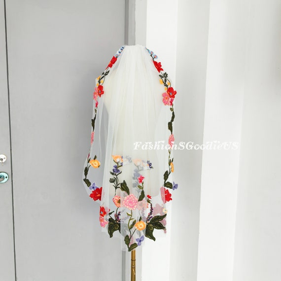 New! Colorful Flowers Wedding Veil, Secret Garden Wildflower Bridal Veil, Elegant Flowery Wedding Veil, Fingertip Length Custom Tulle Veil