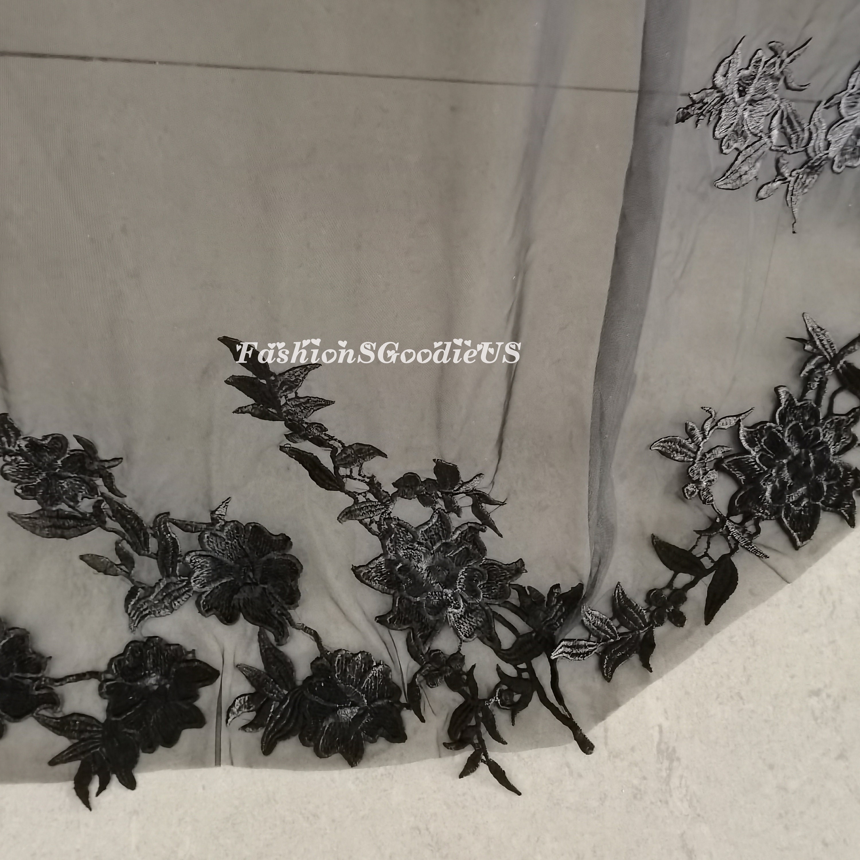 DULE Flower Printed Long Cape Black