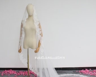 Elegant Mantilla Lace Trim Wedding Veil, Boho Soft Lace Edge Bridal Veil, Flower Lace Veil, Custom Length Bridal Veil, Mantilla Veil