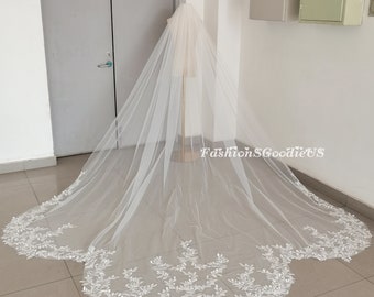 Elegant Leaf Bridal Veil, Leaf Lace Scalloped Edge Wedding Veil, Bohemia Leaves Wedding Veil, Scallop Edge Veil for Bride, Leaf Bridal Veil