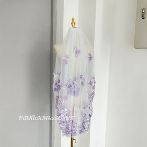 Elegant Purple Flower Lace Wedding Veil, Purple Flowers with Pearls Bridal Veil, Fingertip Custom Length Bridal Veil, Dreamy Flower Veil