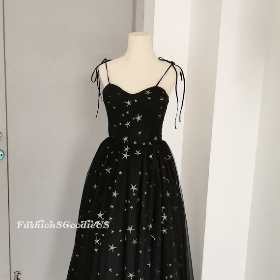 Buy Black Spaghetti Straps Prom Dress, Black Tulle With Gold Stars Prom  Dress, Sweetheart Neck, Fairy Graduation Prom Dress, Evening Dress Gown  Online in India - Etsy