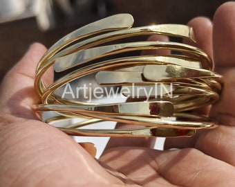 Set di 5 bracciali in ottone: placcati in oro 14k, fatti a mano