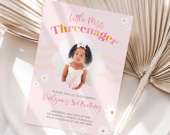 Inbjudan till Little Miss Threenager, 3-årsdagsinbjudan i min Threenager-era, Threenage Dream, pastellfärgad boho prästkrage, födelsedagsduk, 007