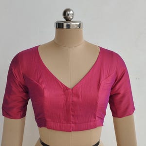 Stylish V- neck Front Open Dupion silk Non Padded Long sleeves Saree Blouse, Designer Dupion silk blouse, Choli, Blouse, party wear Blouse