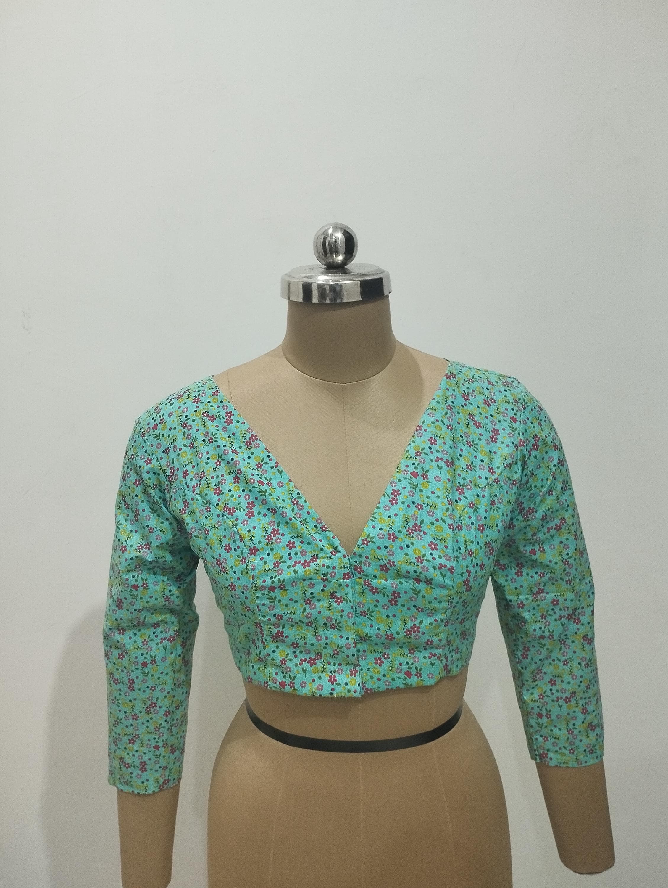 Cotton V neck printed front open non padded  3/4 sleeves party wear/ wedding wear saree blouse,top,choli