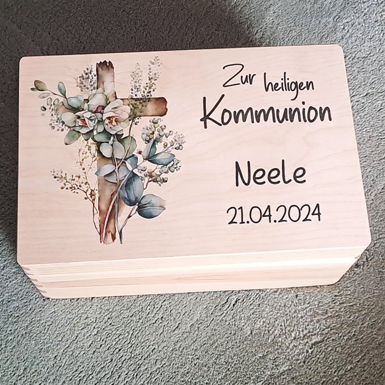 Erinnerungskiste Kommunion Erinnerungsbox mit Kreuz Geschenk Erinnerung Bild 1