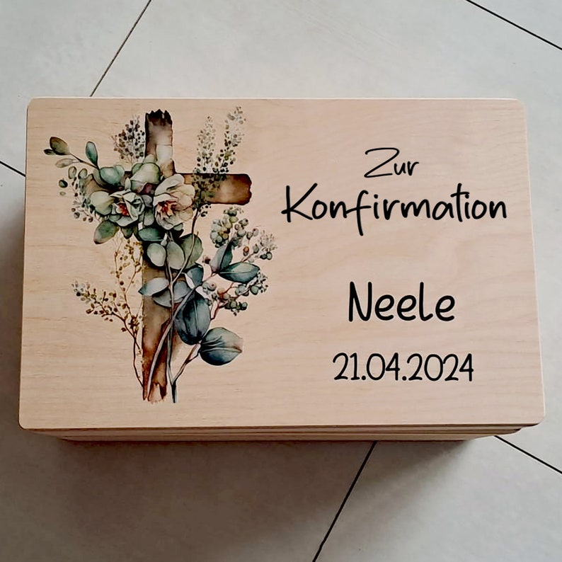 Erinnerungskiste Konfirmation Erinnerungsbox mit Kreuz Blumen Personalisiert Bild 1