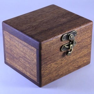 Deck box en acajou