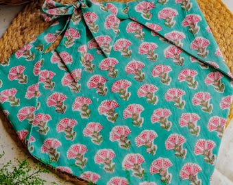 Handtryckt bomullsbandana | Blågrön blommig huvudduk, bohemisk håraccessoar