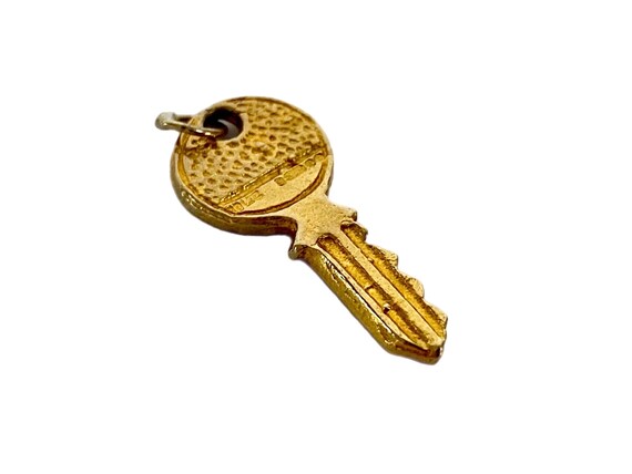 Vintage 9ct Gold Yale Key Charm, New Home 9K Pend… - image 3