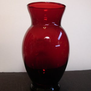 Anchor Hocking Royal Ruby Red Glass Vase