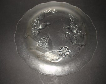 Indonesia Clear/Frosted Glass Embossed Flowers & Leaves  dessert and dinner plate