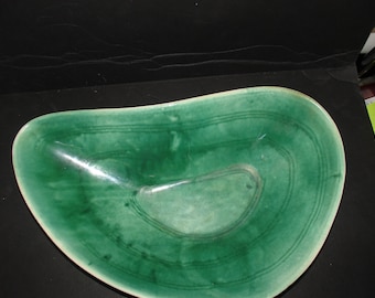 Kidney shaped 1960's green console dish