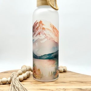 Personalized Glass Water Bottle, 25oz Frosted Glass Tumbler, Mountain Wildflower Gift for Friend, Drinkware with Bamboo Lid, Mt Rainier WA image 3