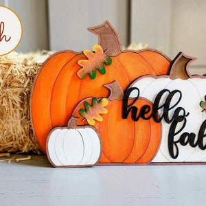 Charming Hand-Painted Pumpkin Shelf Sitters: Fall&#39;s Finest Wooden Decor