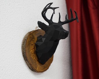 Deer head wall hanger 3D on wooden disc Low Poly PLA wall art wooden wall decor wall sculpture black