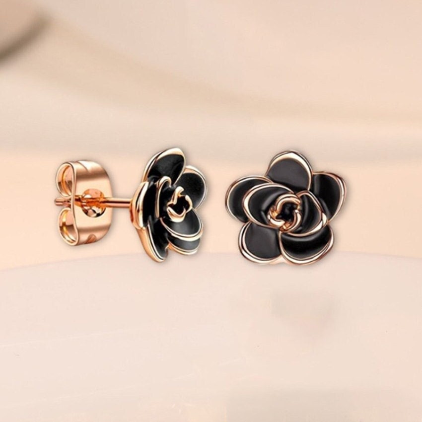 Candy-Colored Stud Earrings with Chanel-Inspired Design – El blin-blín